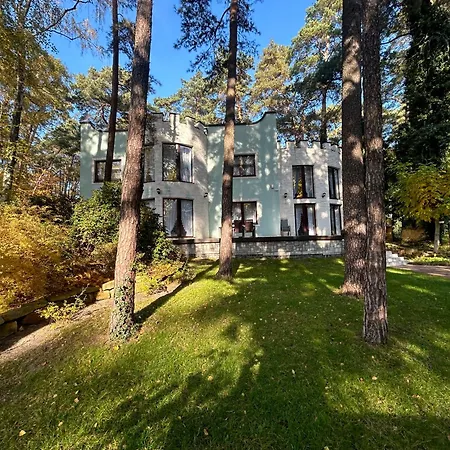 With Outdoor Pool Warsaw Villa *