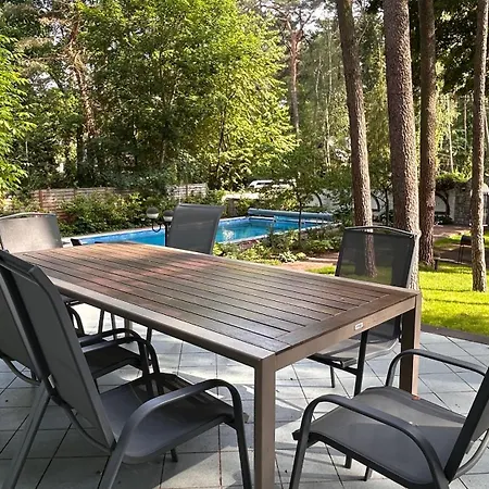 Villa With Outdoor Pool Warsaw